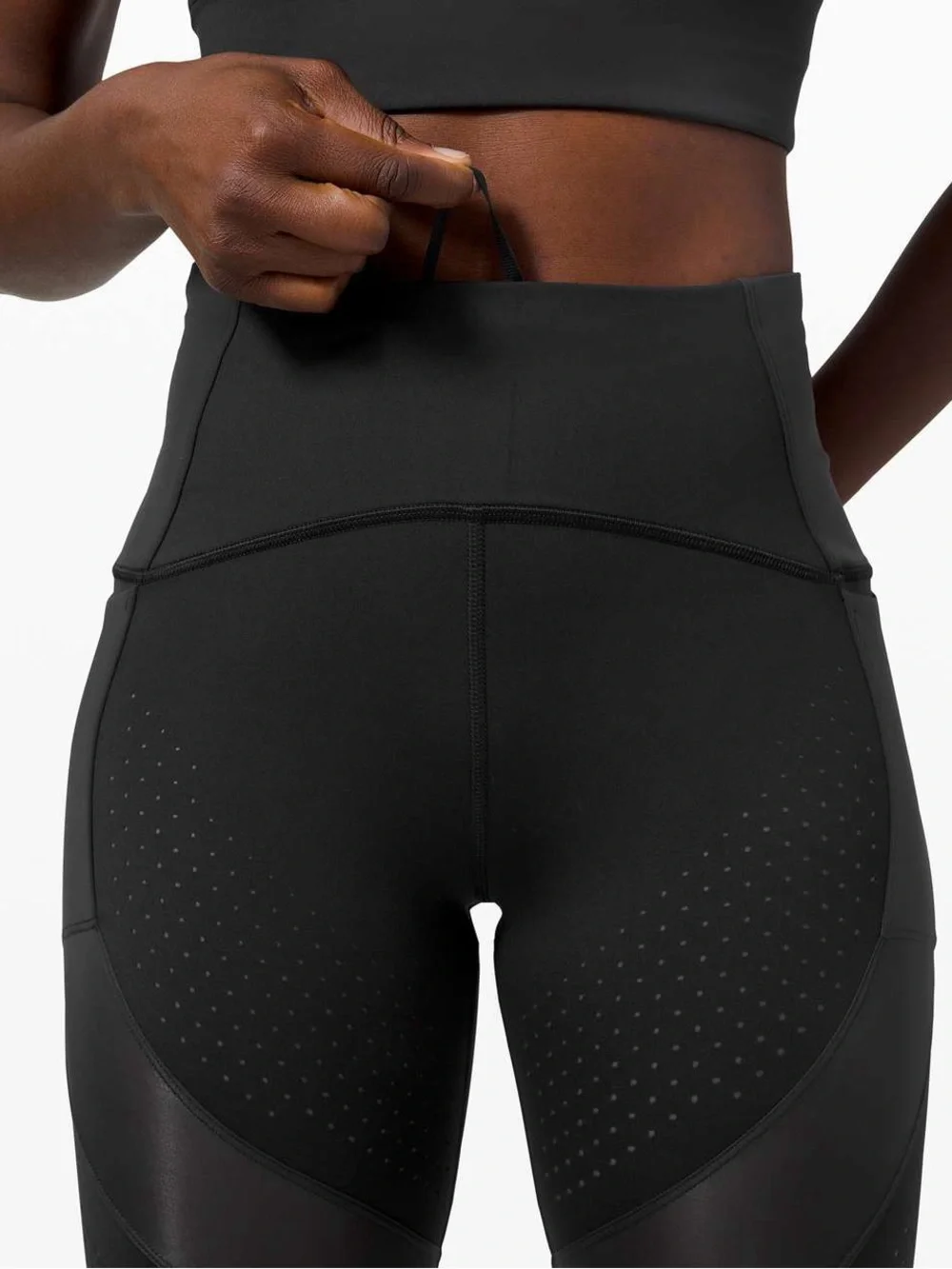 Lululemon Size 8 Uncovered Strength High-Waist Black Crop 23 inch Leggings